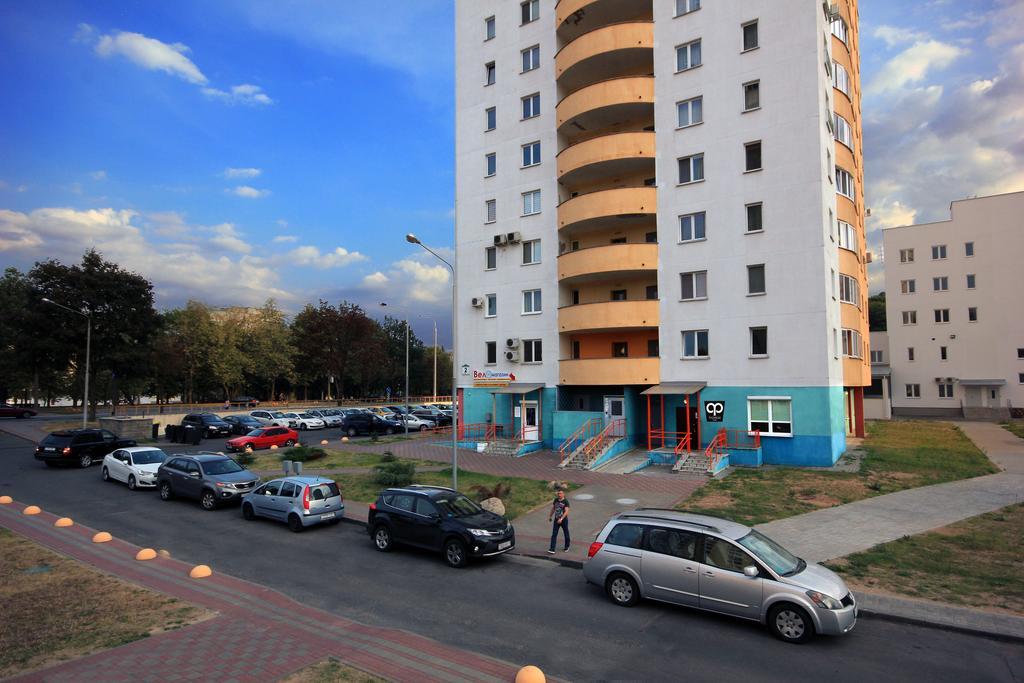 Flatcom Hostel Minsk Buitenkant foto