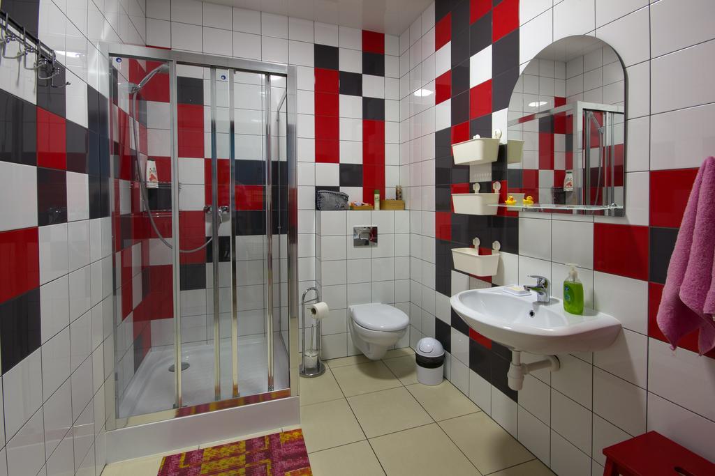 Flatcom Hostel Minsk Buitenkant foto